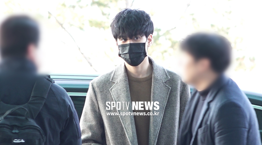 아이콘(iKON), 패션도 출국도 각양각색 개성만점! [공항패션]