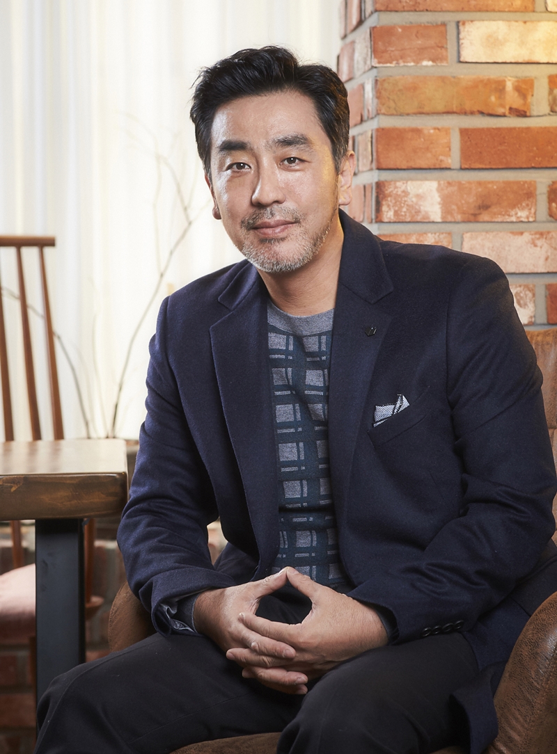 류승룡, 차기작은 '미쓰백' 감독 신작 '비광'…출연 확정[공식]