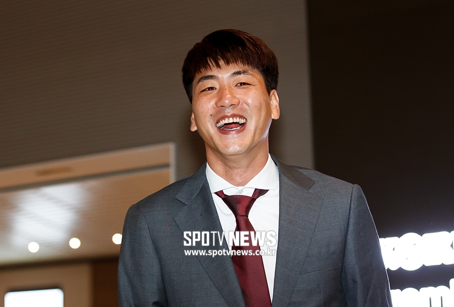 [포토S] 환하게 웃는 김광현