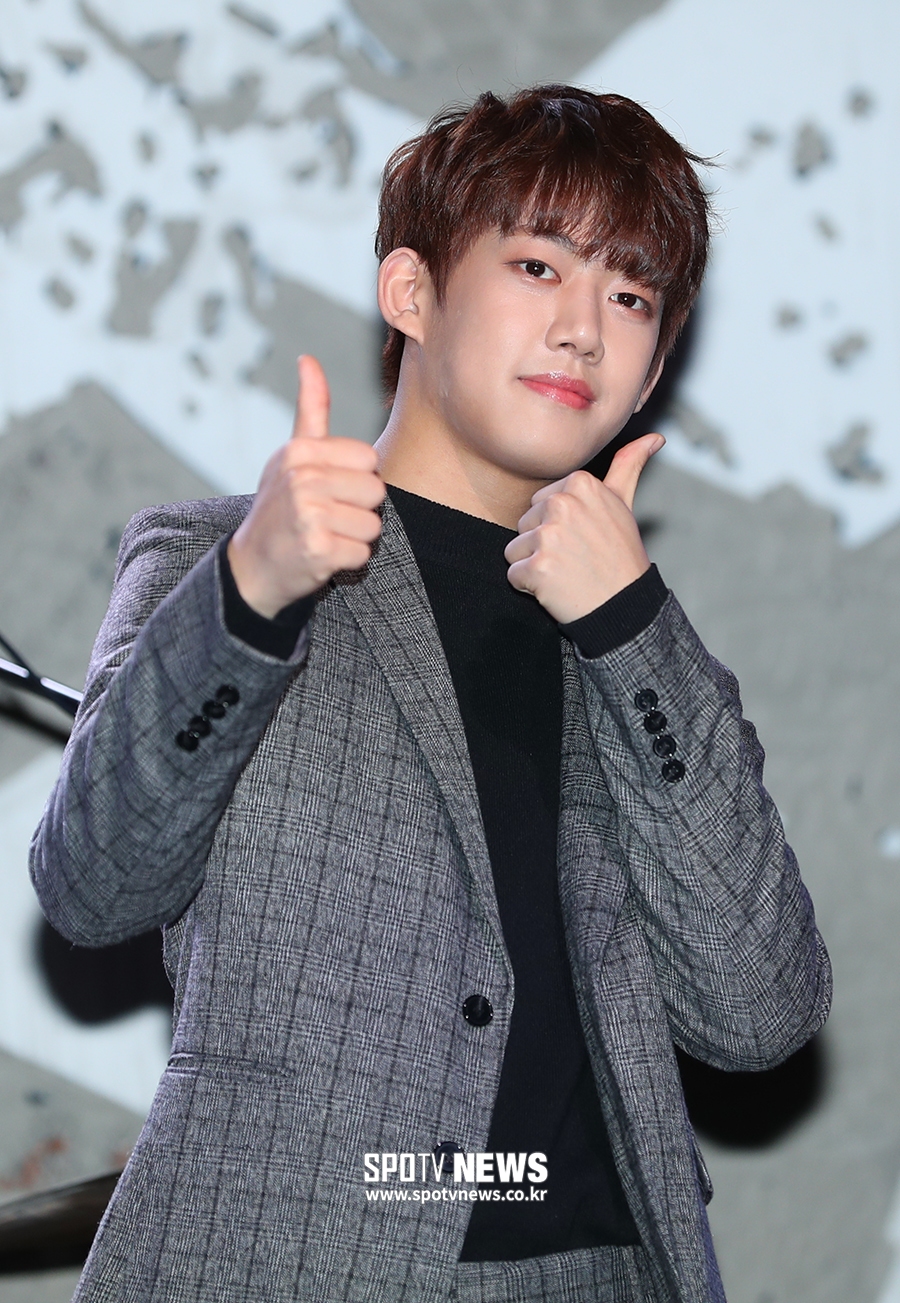 [포토S] 아이즈 준영, 엄지 척!