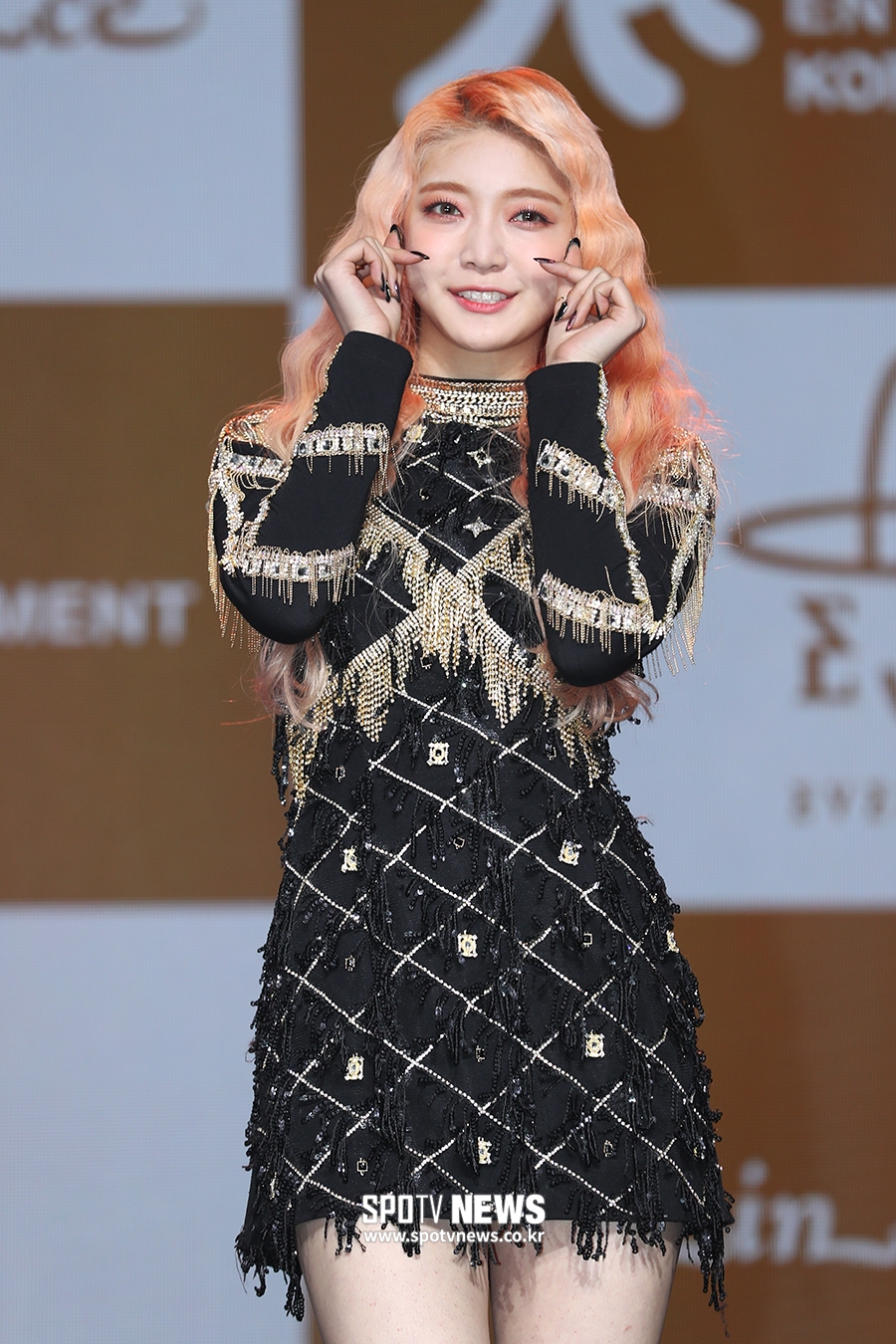 [포토S] 에버글로우 온다, 하트 뿅!