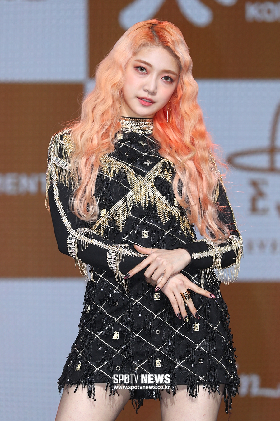 [포토S] 에버글로우 온다, 오렌지빛 헤어