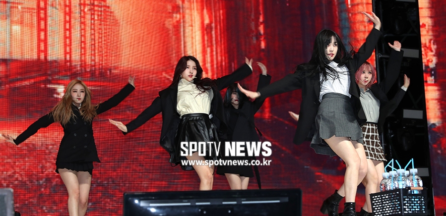 [포토S] 여자친구, 미니 앨범으로 컴백