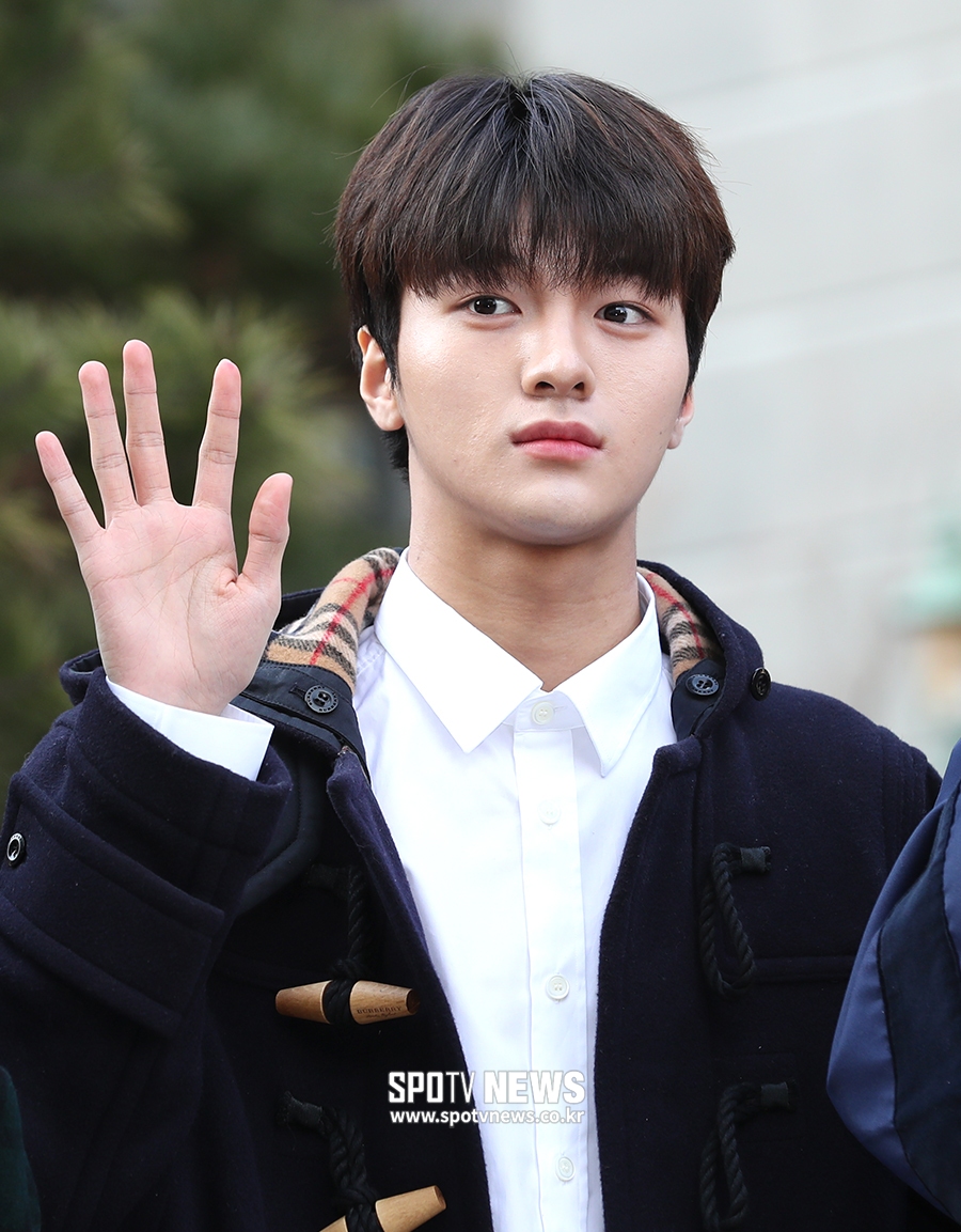 [포토S] 차준호, 밝은 모습으로