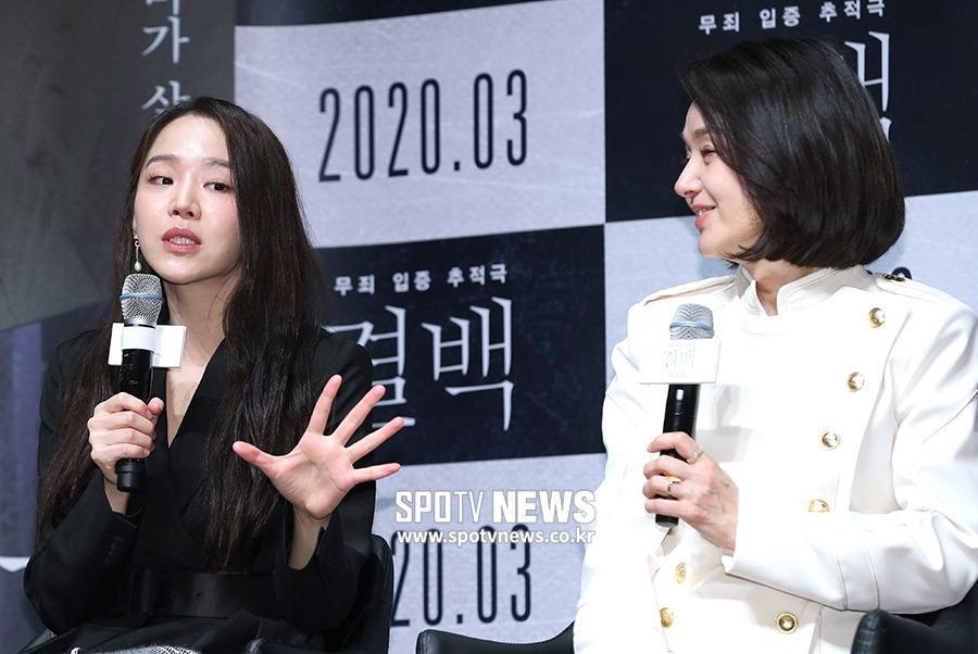 [포토S] 신혜선, '배종옥 선배 분장, 정말 어머니 같았다"