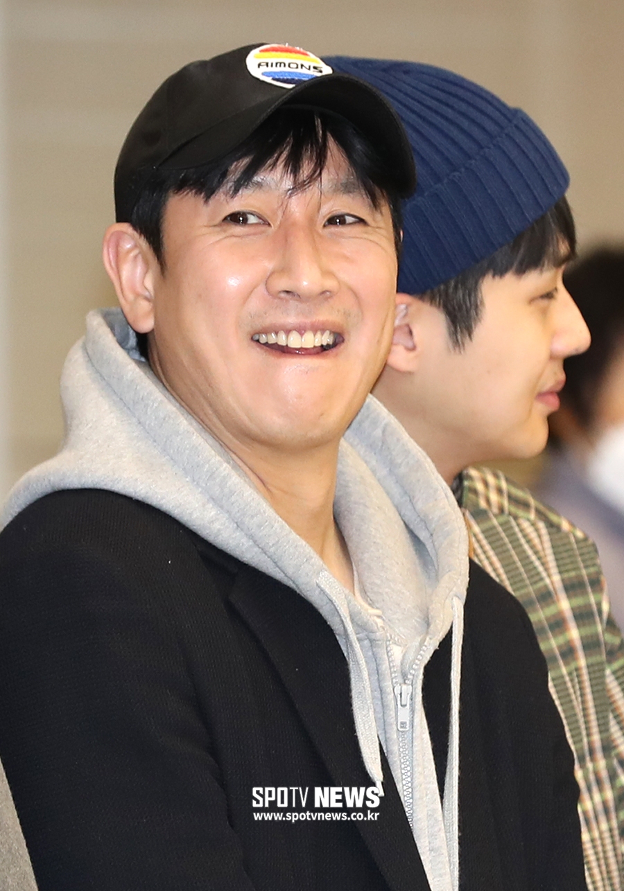 [포토S] 이선균, 감출 수 없는 미소