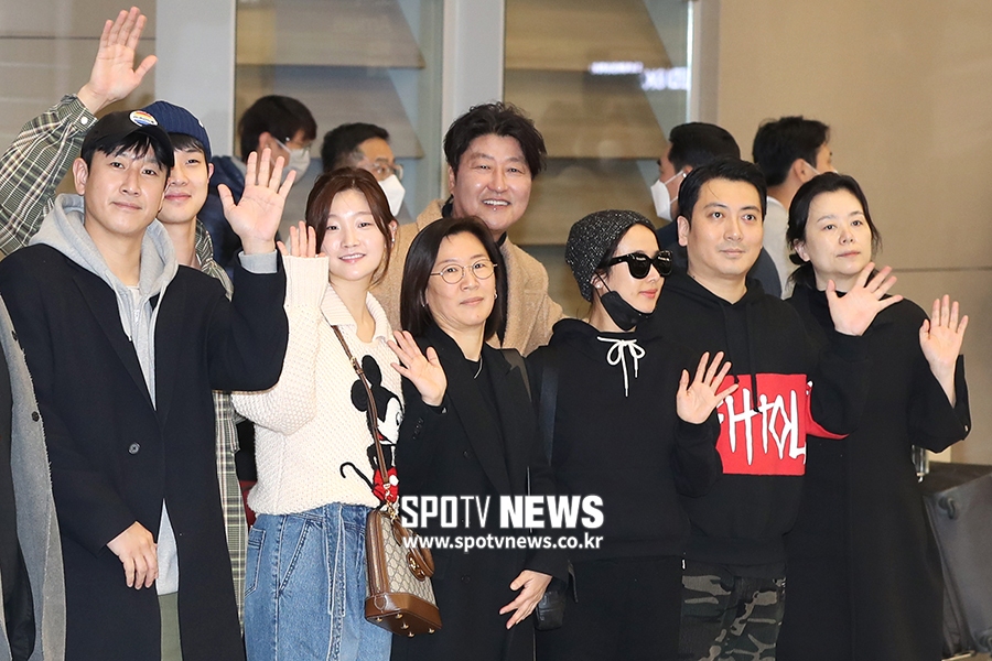 [포토S] 기생충 팀, '아카데미 4관왕 하고 왔어요!'