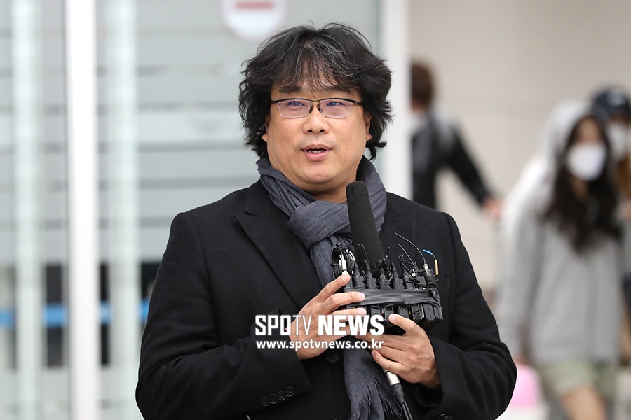[포토S] 봉준호 감독, 감사의 인사말