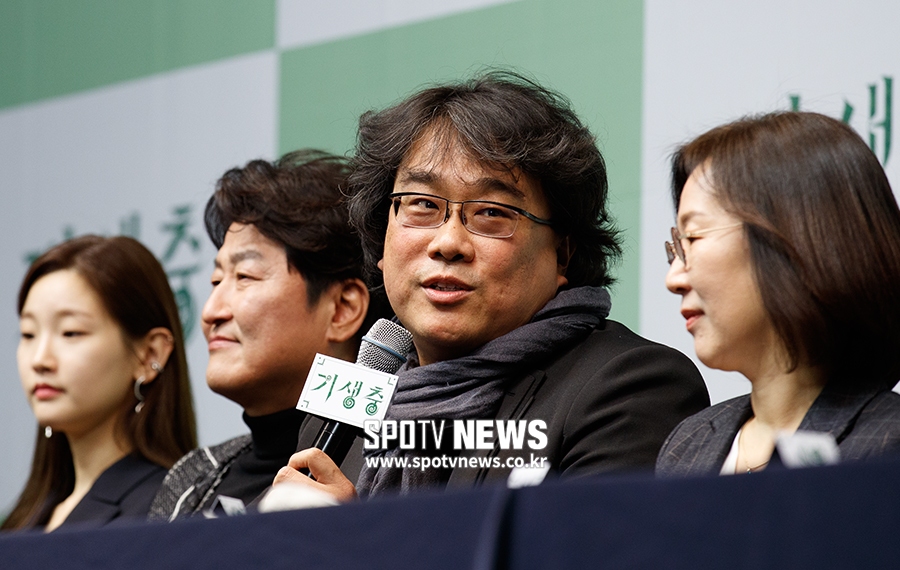 [포토S] 소감 말하고 있는 봉준호 감독