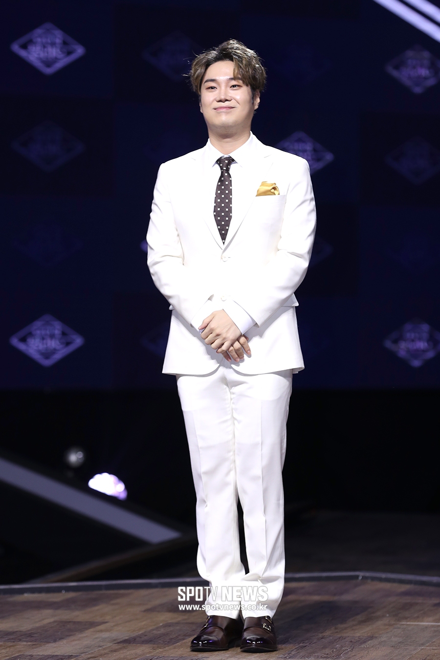[포토S] 유재환, 다이어트로 완성한 슈트핏
