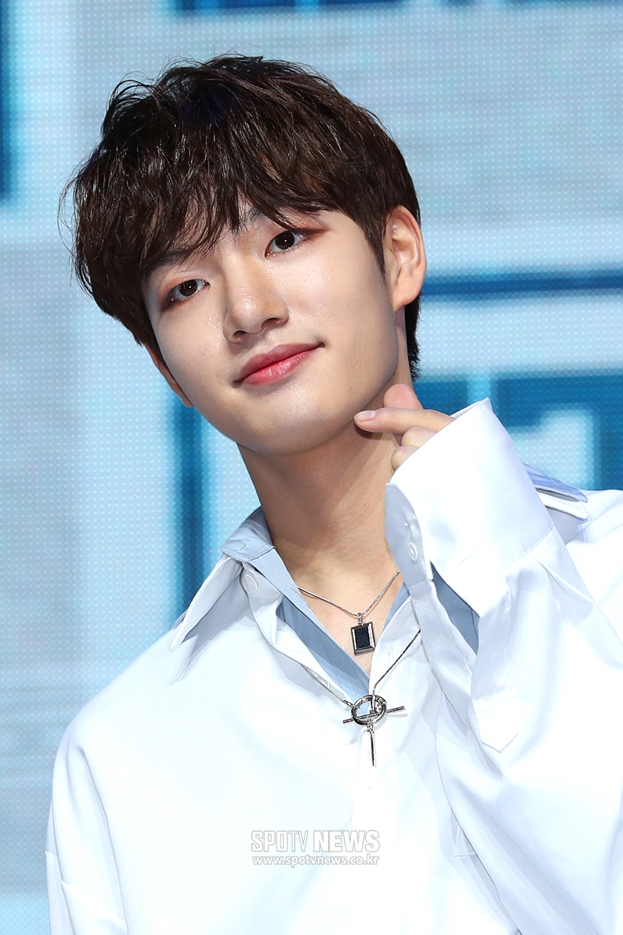 [포토S] MCND 휘준, 하트 뿅