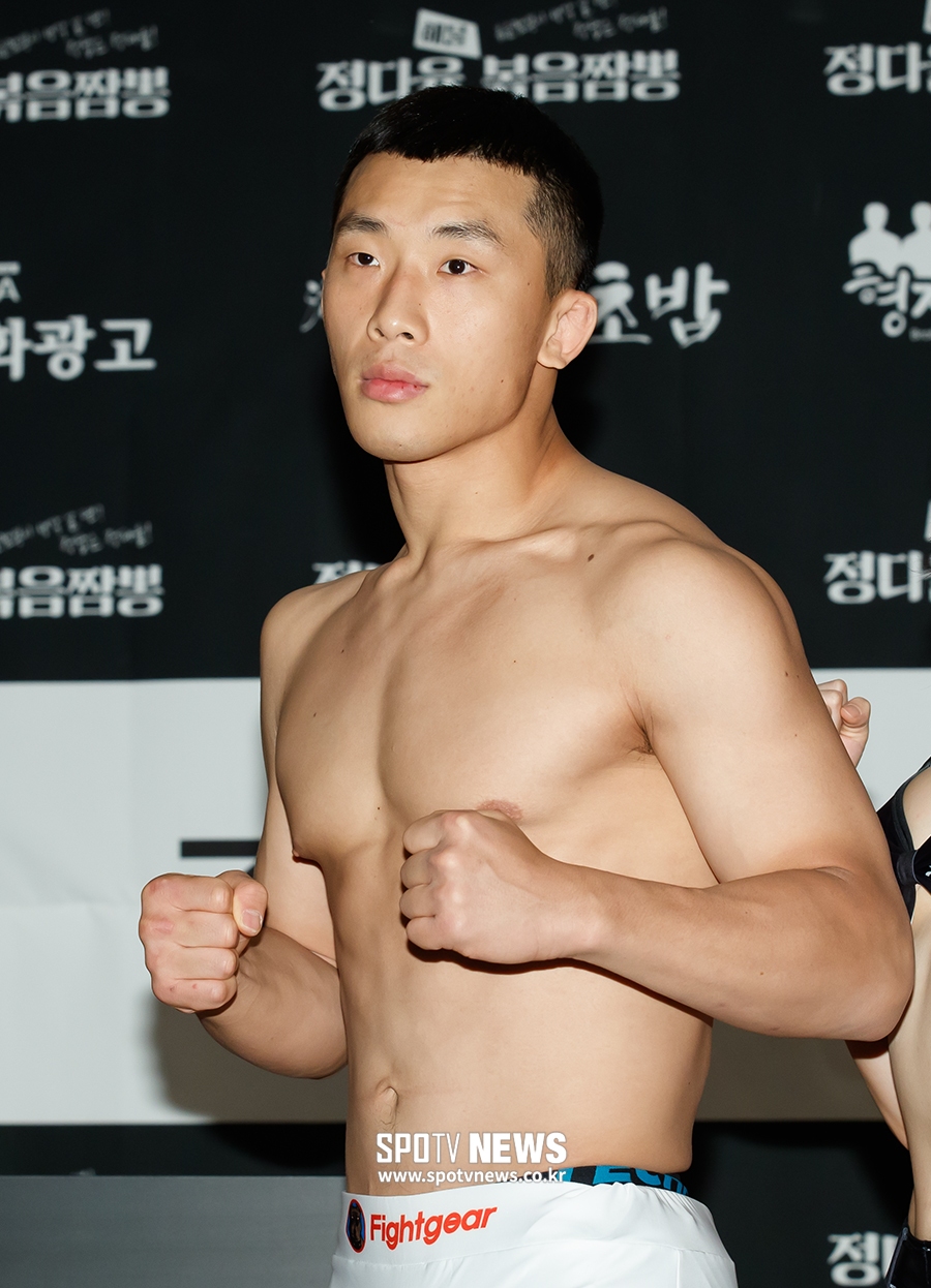[포토S] 김상욱, 강력한 눈매
