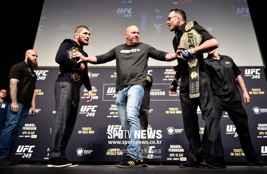 [정오의 UFC] "하빕vs퍼거슨, 취소 안 될 것"…무관중 경기 가능성