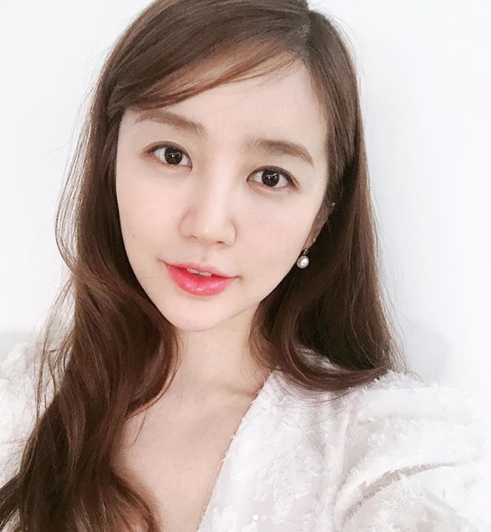 [단독]윤은혜, '라디오스타' 뜬다…안현모·이승윤·홍혜걸과 오늘(18일) 녹화