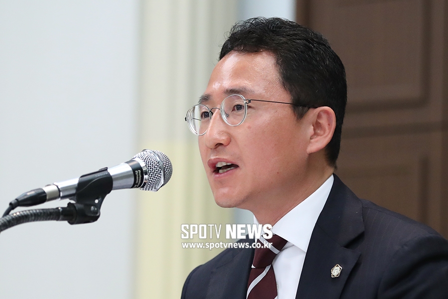 [포토S] 전홍근 변호사, KBO에 이의 제기