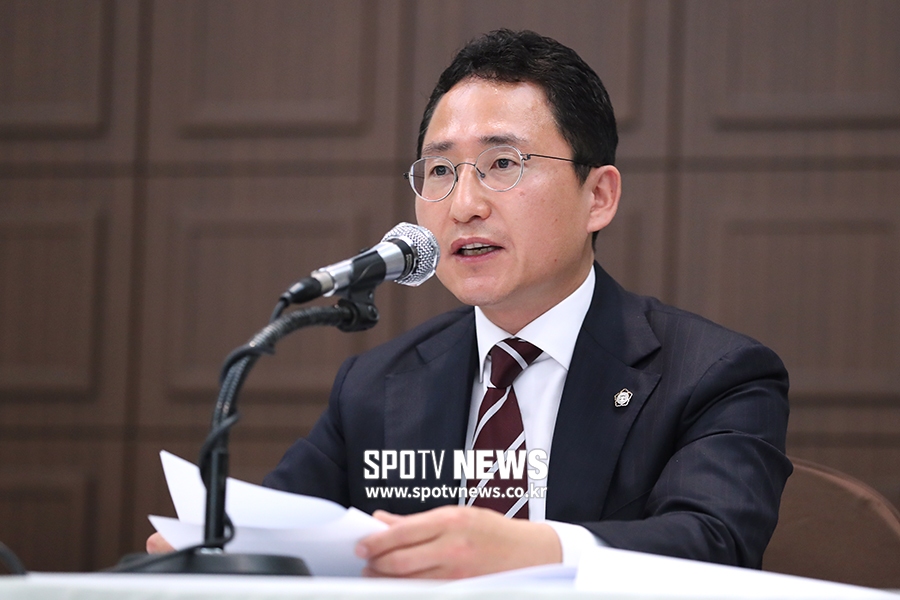 [포토S] 히어로즈 주주 법률 대리인, "KBO, 히어로즈 부실 감사"