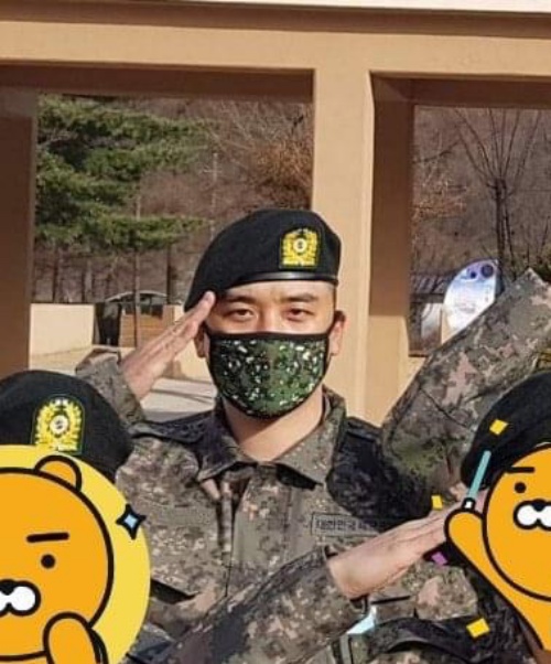 승리, 입대 후 근황 공개…리더십 인정받고 소대장 훈련병?