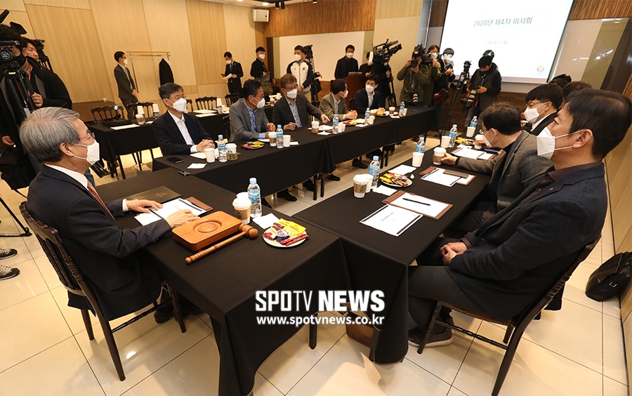 [포토S] 1일이냐 5일이냐? 프로야구 개막일 논의