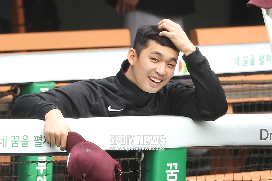 [포토S] 예쁘게 머리 한 김규민, 키움 클라쓰(?)