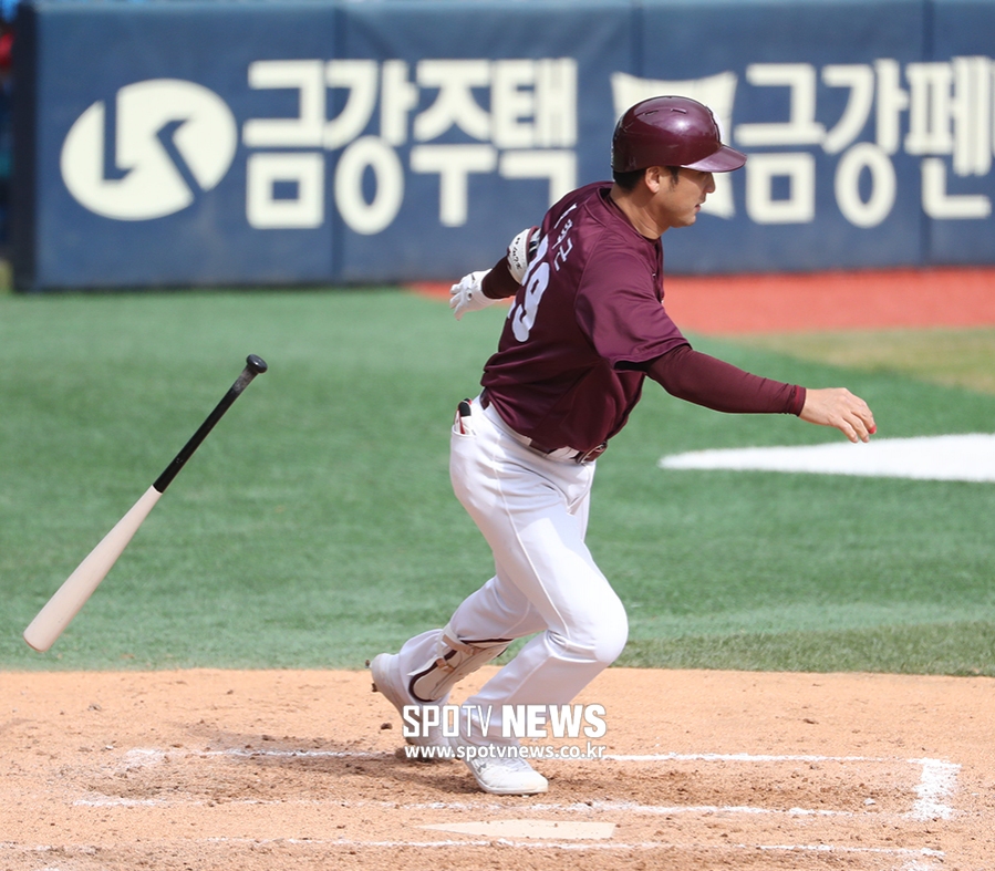 [포토S] 이택근, 나홀로 멀티 안타
