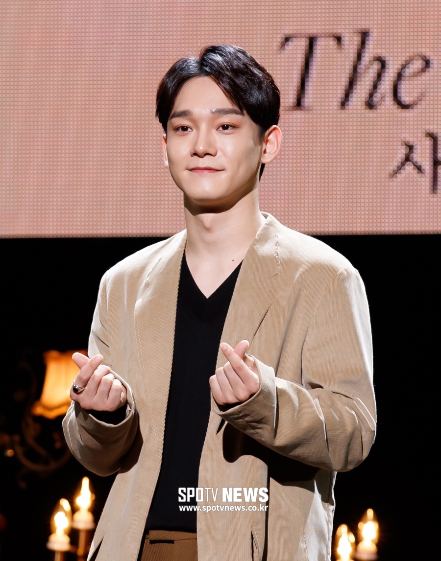 "축복이 찾아와"…엑소 첸, 1월 깜짝 결혼 발표→3개월 만에 득녀[종합]