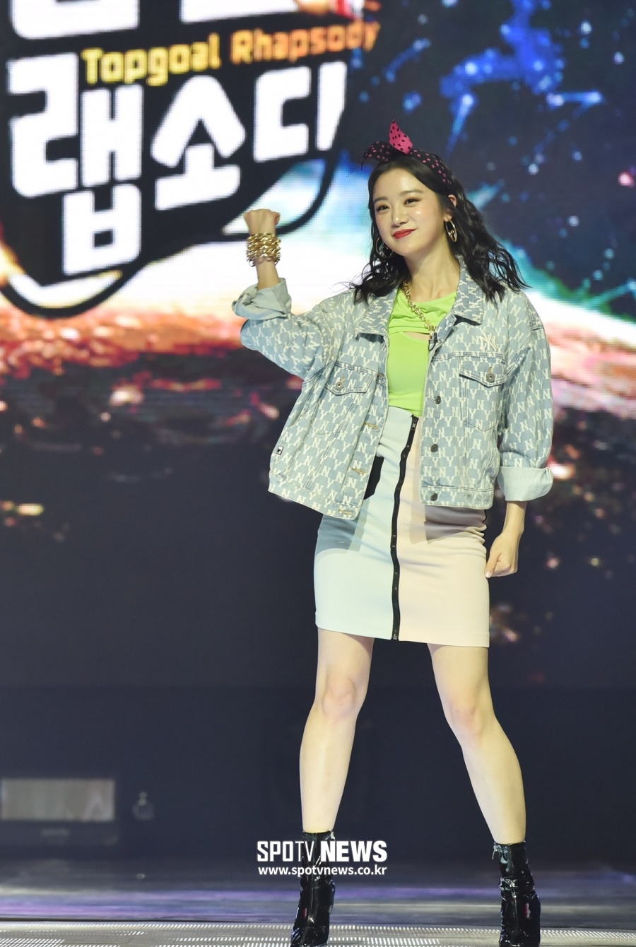 [LIVE 포토]결혼 앞둔 혜림 '탑골랩소디'서 오랜만에 '텔미! 텔미!'