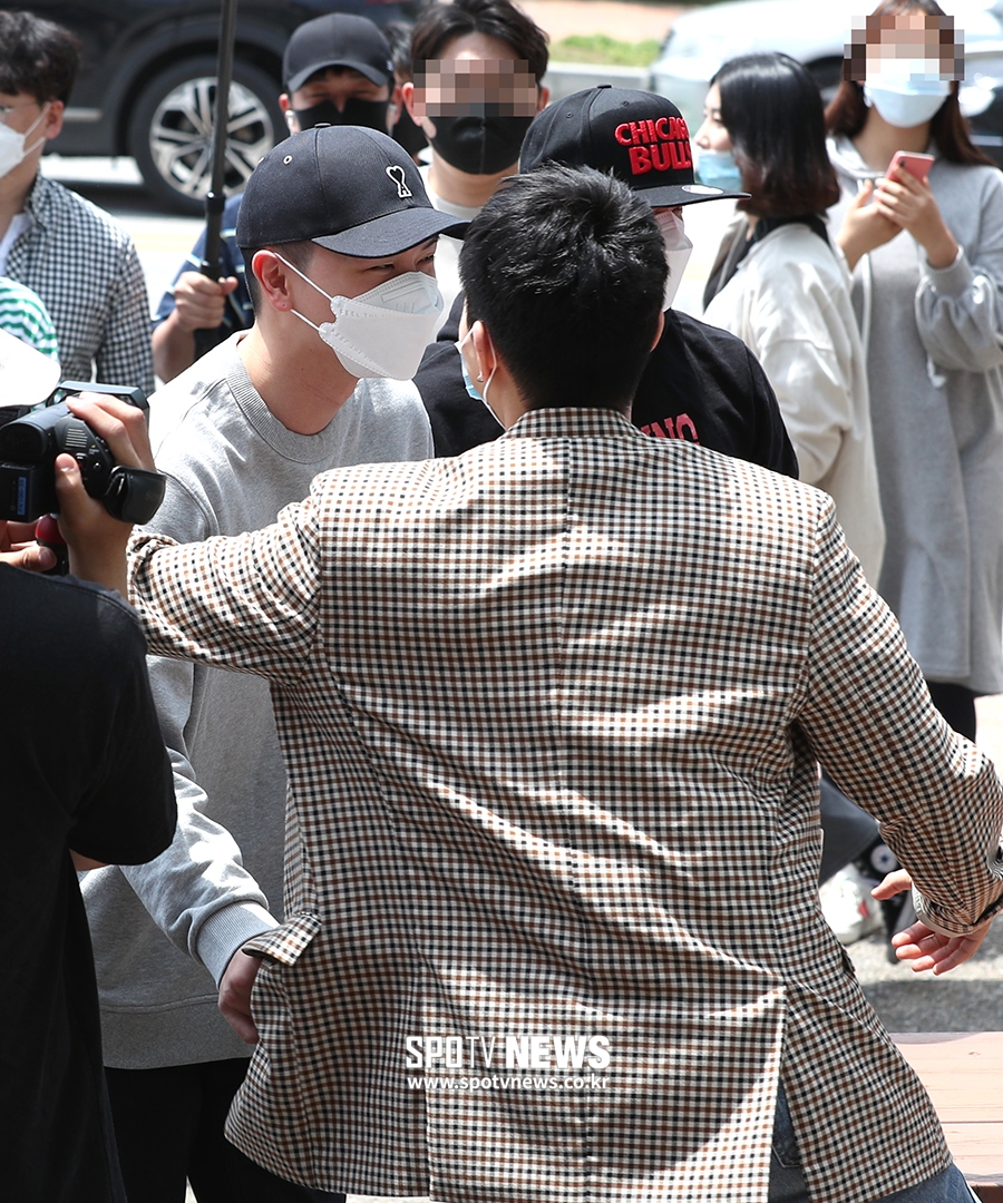 [포토S] 서은광, '(육)성재야 군대 잘 다녀와'