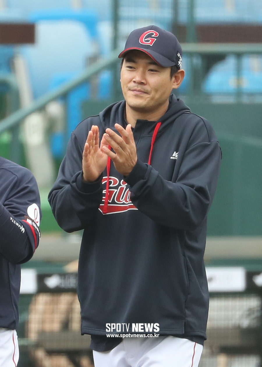[포토S] 복귀 첫 승 거둔 노경은