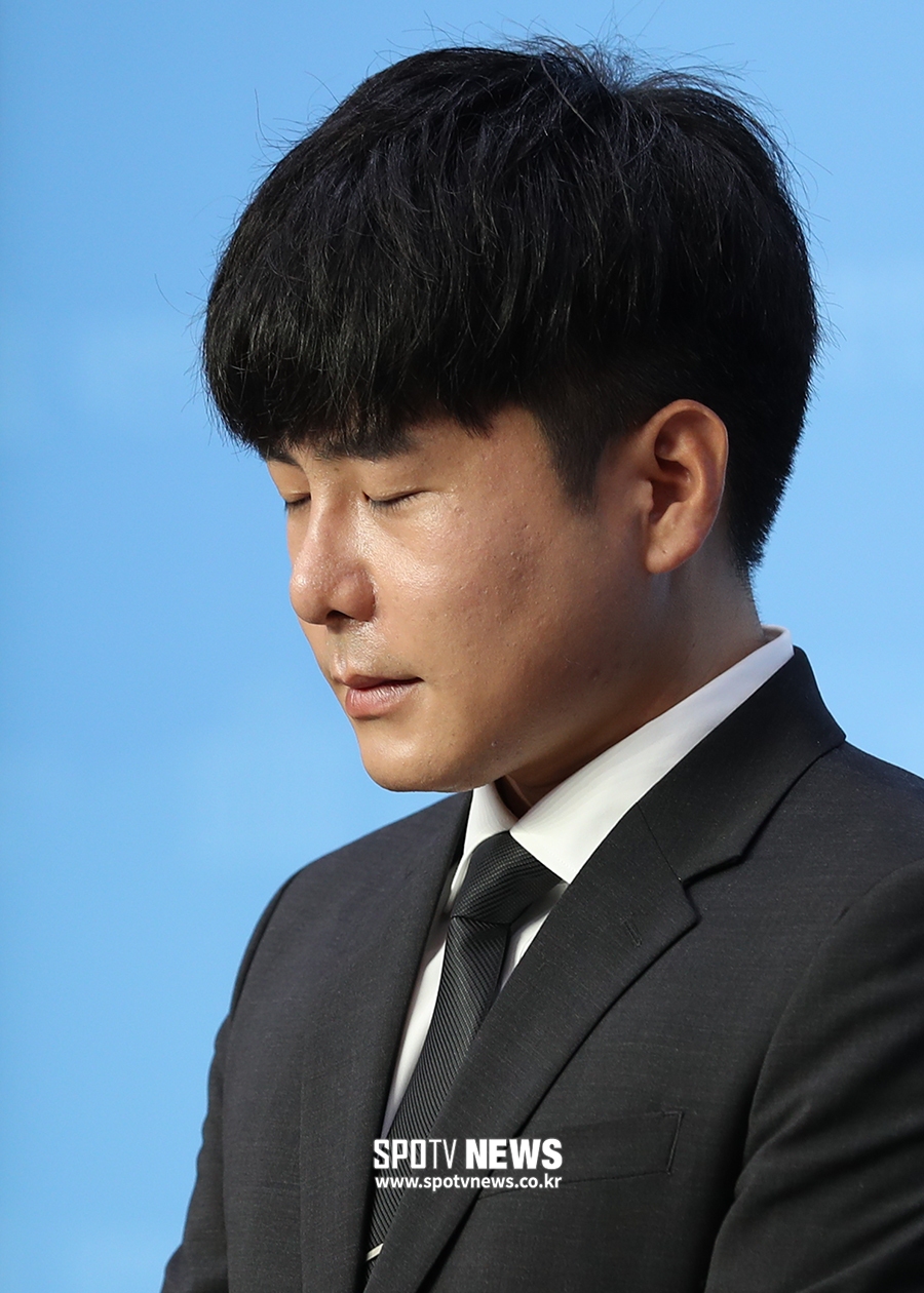 [포토S] 생각에 잠긴 구하라 오빠 구호인씨