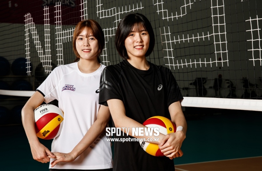[피플 INSIDE] '슈퍼 쌍둥이' 이재영‧다영 "해외 진출? 흥국생명 레전드 되겠다"