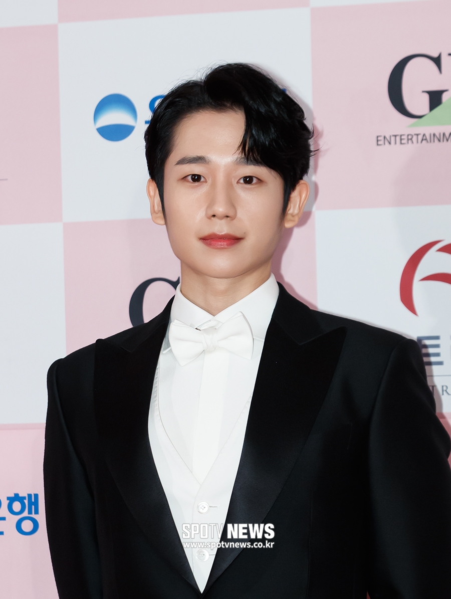 [포토S] 정해인, 빠져드는 눈동자