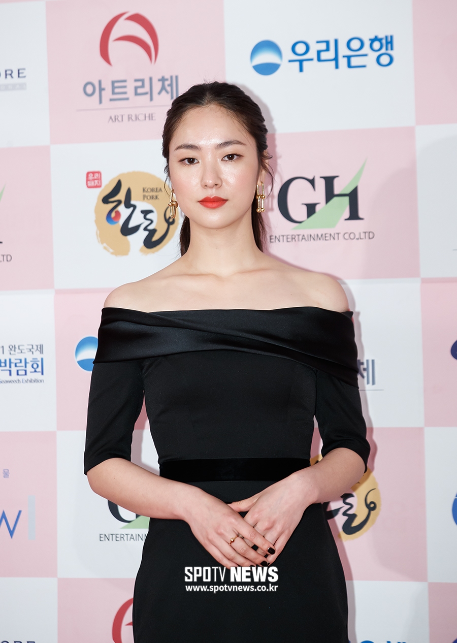 [포토S] 전여빈, 섹시한 쇄골