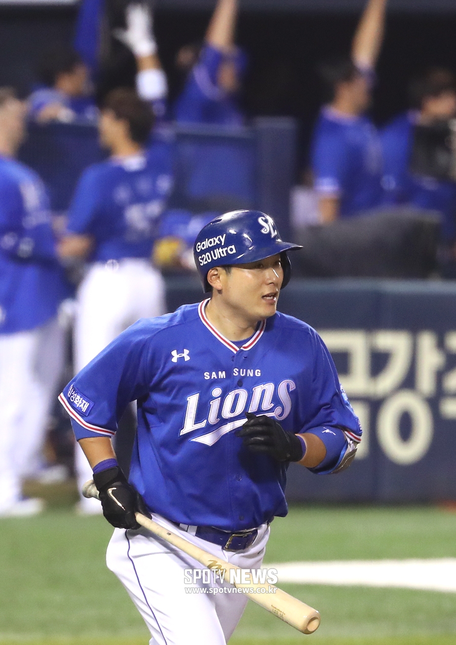 [포토S] 이원석, 만세 부르는 스리런!