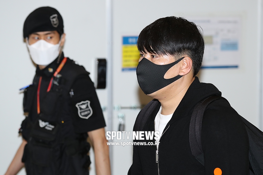 [포토S] 불명예 귀국하는 강정호