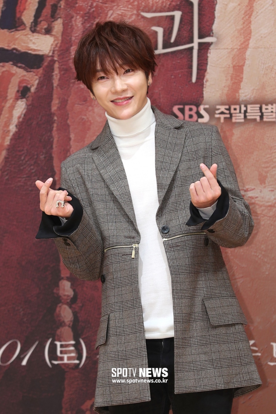 윤학, 코로나19 연예인 첫 확진→퇴원후 첫 근황 "긴 입원, 건강히 완치"[종합]