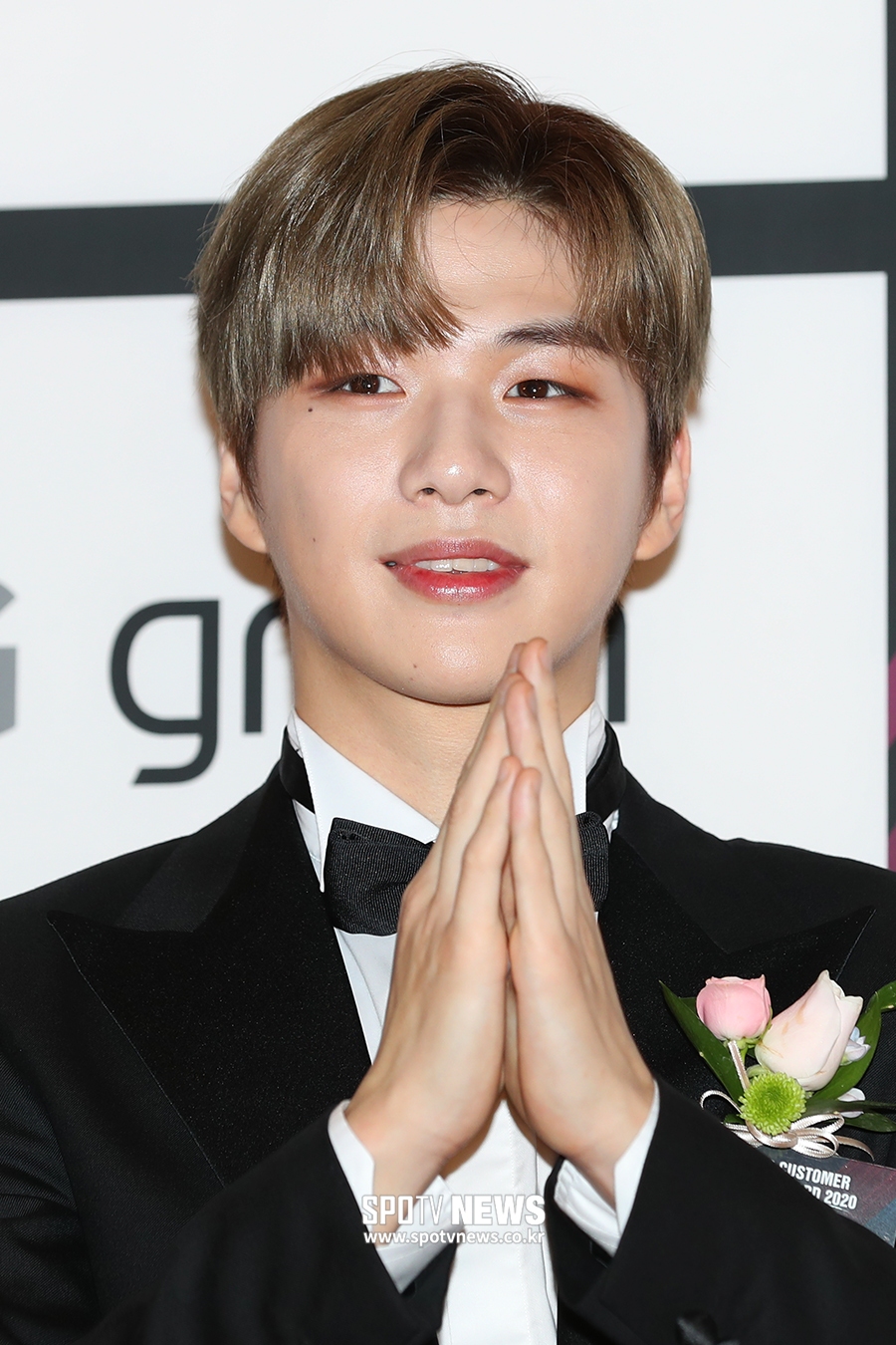 [포토S] 강다니엘, 블랙홀 비주얼