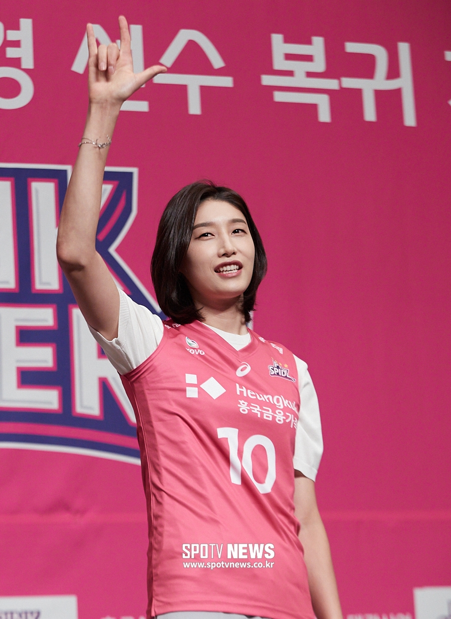 [포토S] 김연경, 국내로 복귀한 월드스타
