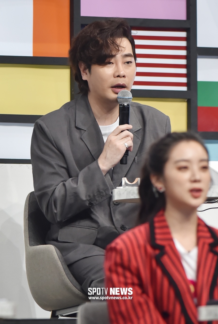 [LIVE 포토]뮤지 '심사평 할때는 또 진지하게'