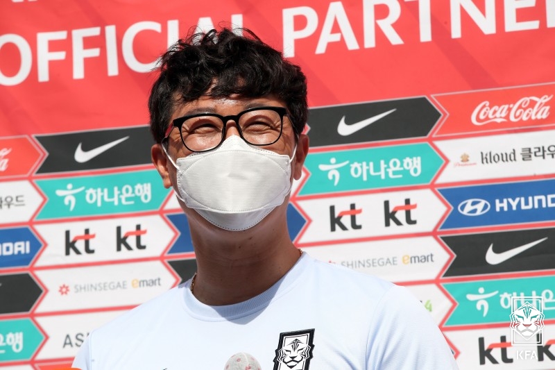 'U-20 준우승 신화' 잇는 김정수 감독 "부담도 즐기겠다"