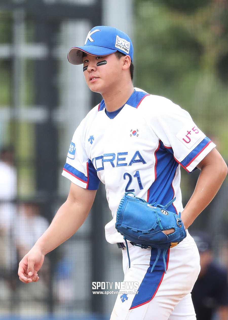 “벌써 157㎞” 국내 잔류 장재영, 아버지는 아들을 존중했다