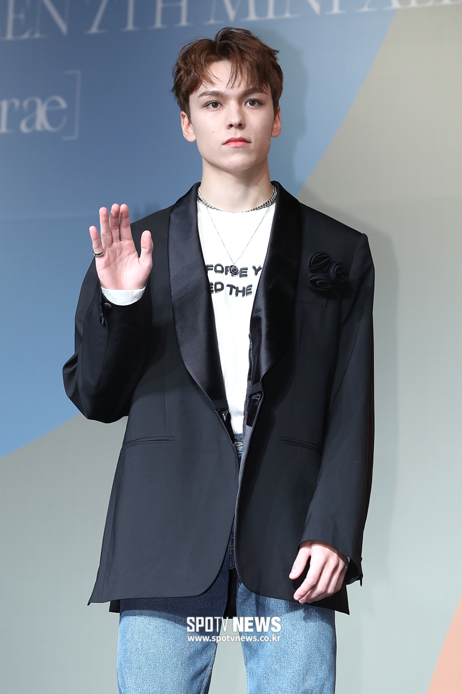 [포토S] 세븐틴 버논, 밀랍 인형 포스
