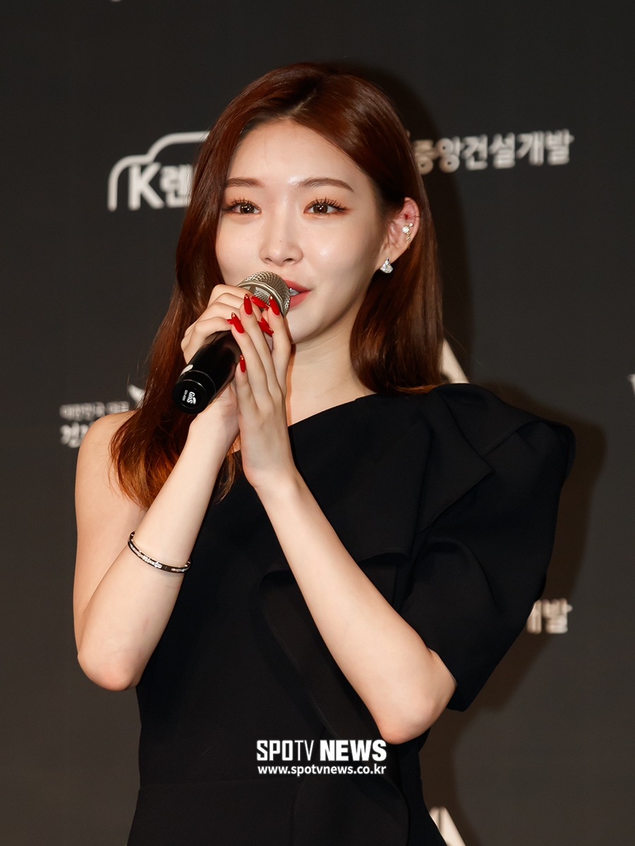 [포토S] 청하, 섹시한 인사