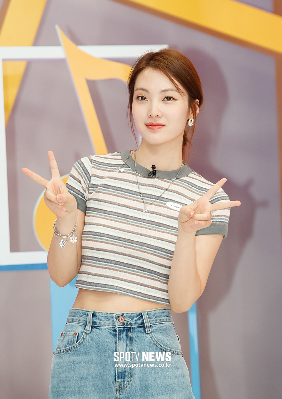 [포토S] 위키미키 루시, 청순미 활짝