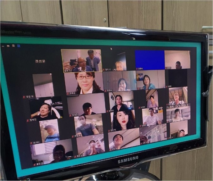 "판정의 질 높이자"…대한수영연맹, 온라인 심판강습회 개최