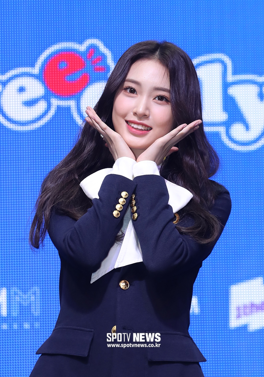 [포토S] 위클리 조아, 꽃보다 활짝 핀 미모