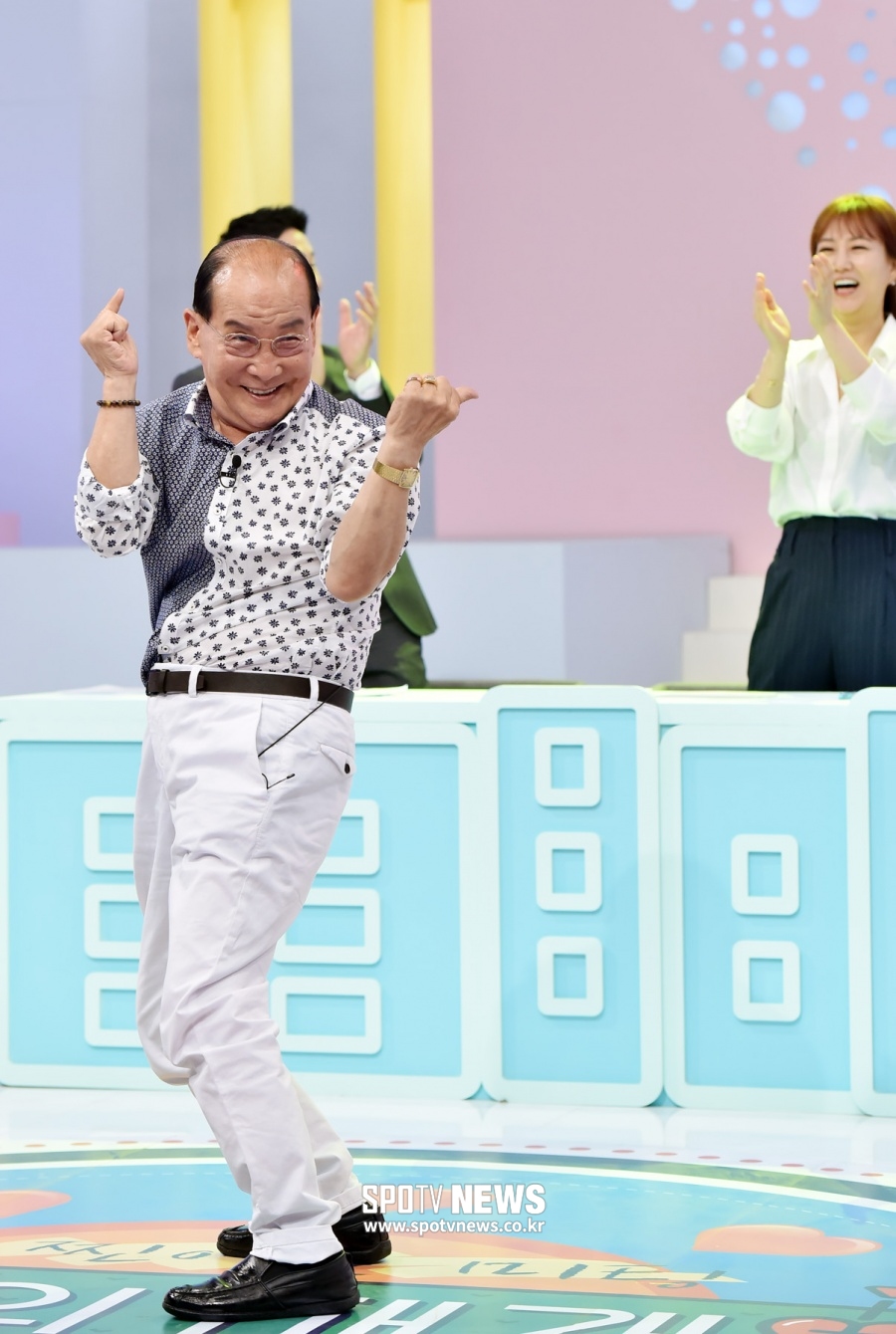 [LIVE 포토]'할담비' 지병수 "짝 찾으러 '사랑의 재개발' 나왔어요"