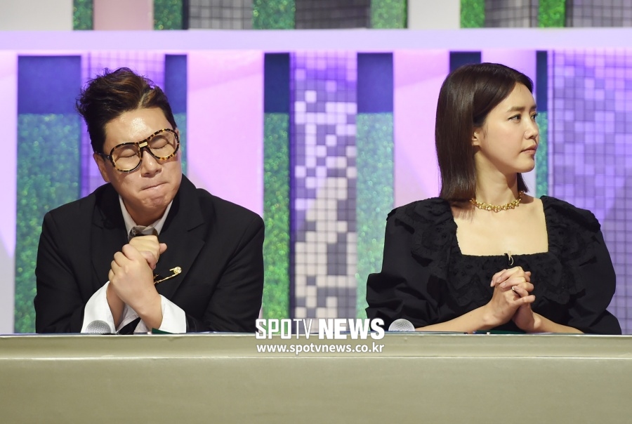 [LIVE 포토]이상민-채정안 '탑골랩소디 무대, 눈물이 안 날 수가 없네'