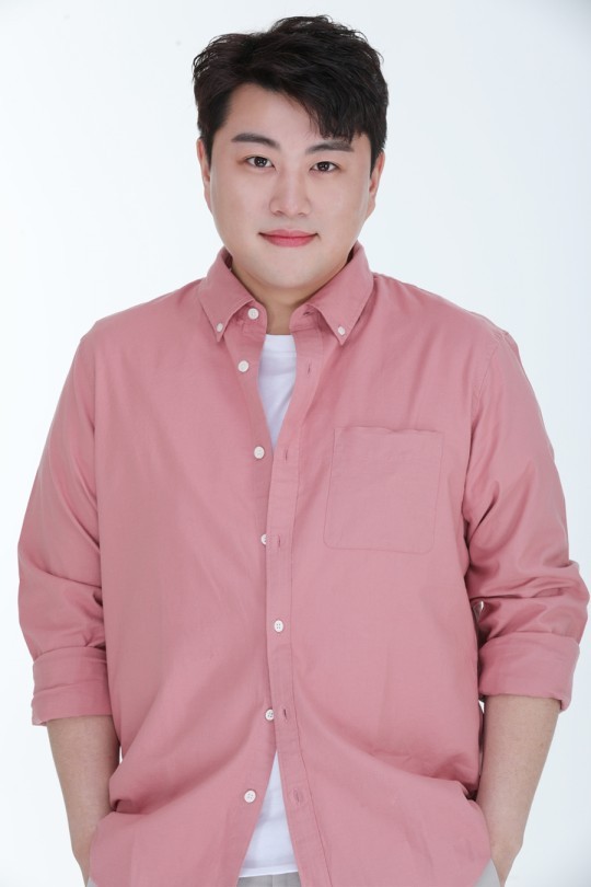 [종합]"김호중 속옷도 몰래 팔아 경악"…김호중 측, 前매니저에 민·형사 조치