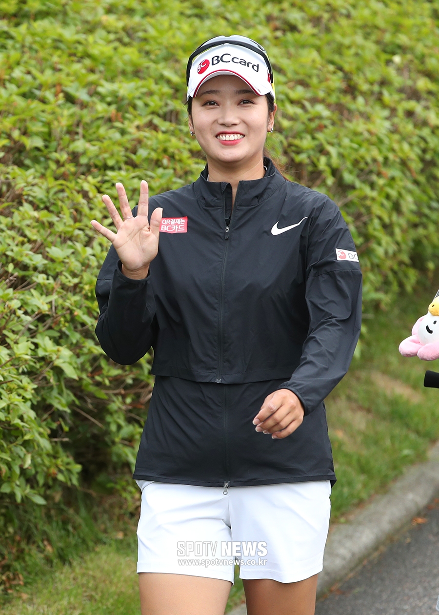 [포토S] 한진선, 밝은 미소와 함께 여는 아침