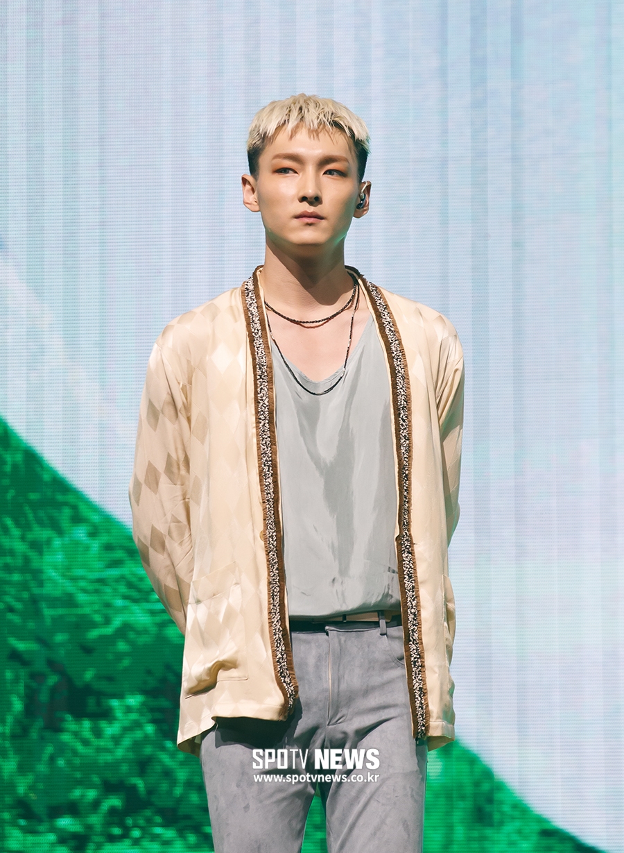 [포토S] 카리스마 뽐내는 SF9 주호